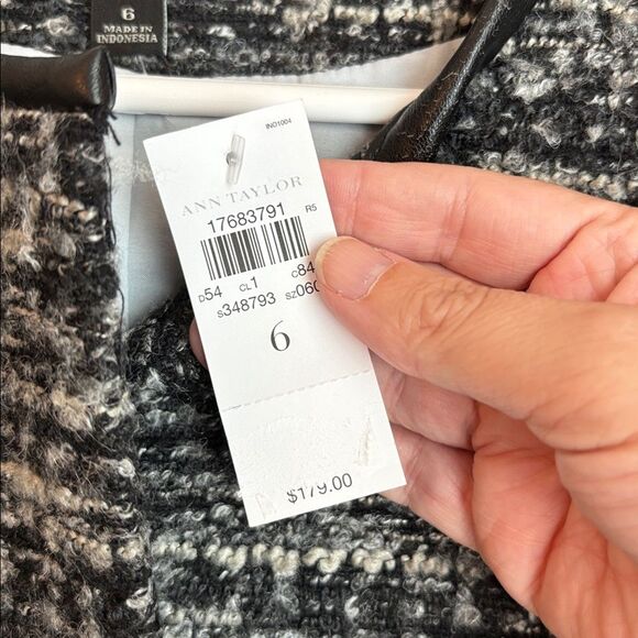 Ann Taylor Wool blend Tweed Day leather Black Gray cropped Blazer Womens 6 NWT - Picture 8 of 14